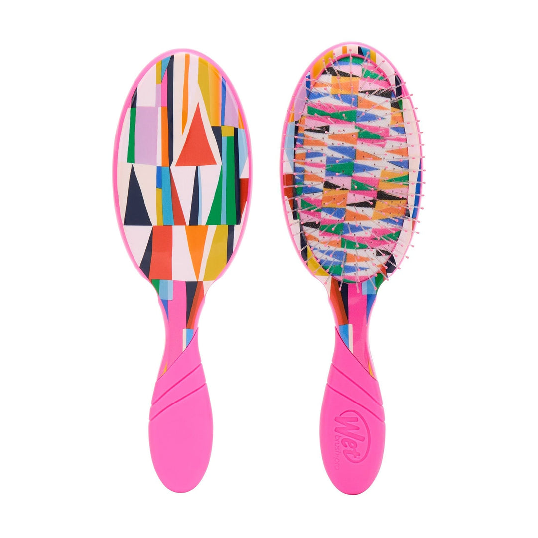 WetBrush pro Detangler-artful ace-on target