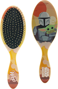 WetBrush Detangle-Star wars Mando with Grogu – Gentle Detangling for Wet & Dry Hair