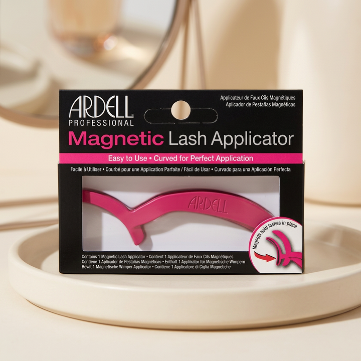 Ardell Magnetic Lash Applicator vanity | أداة أرديل تصوير داخلي