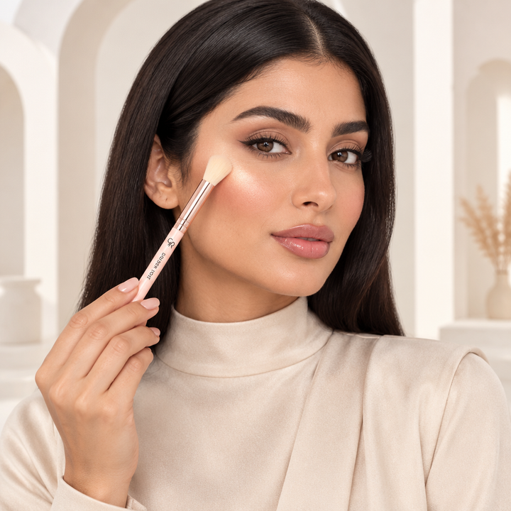 Golden Rose tapered highlighter brush Egyptian model
