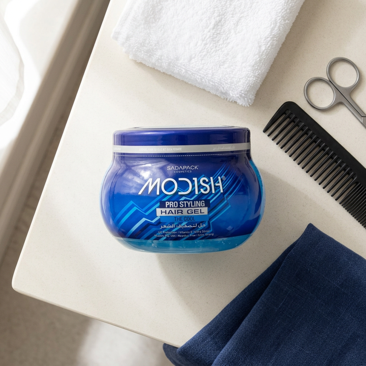 Modish blue hair gel with grooming essentials
