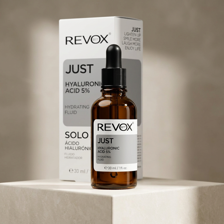 REVOX Hyaluronic Acid 5% closeup | لقطة قريبة لريفوكس هيالورونيك