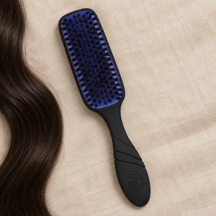 WetBrush Pro Smoothing Brush bristle detail