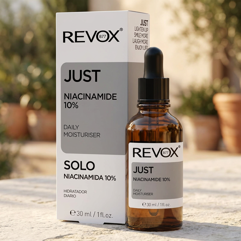 REVOX Niacinamide 10% outdoor | ريفوكس نياسيناميد 10% تصوير خارجي