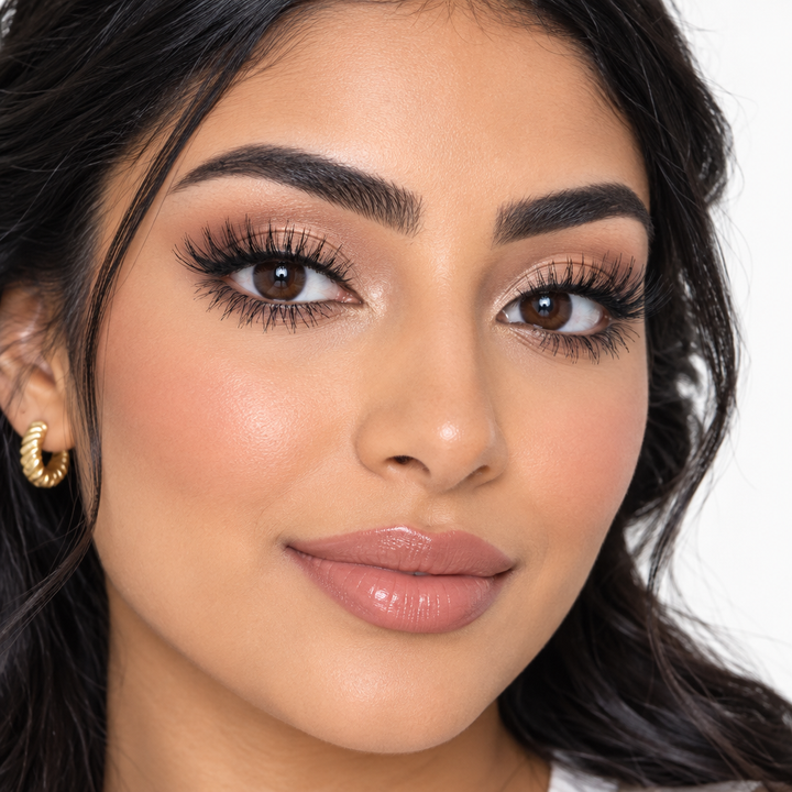 Model wearing Ardell Wispies 122 lashes